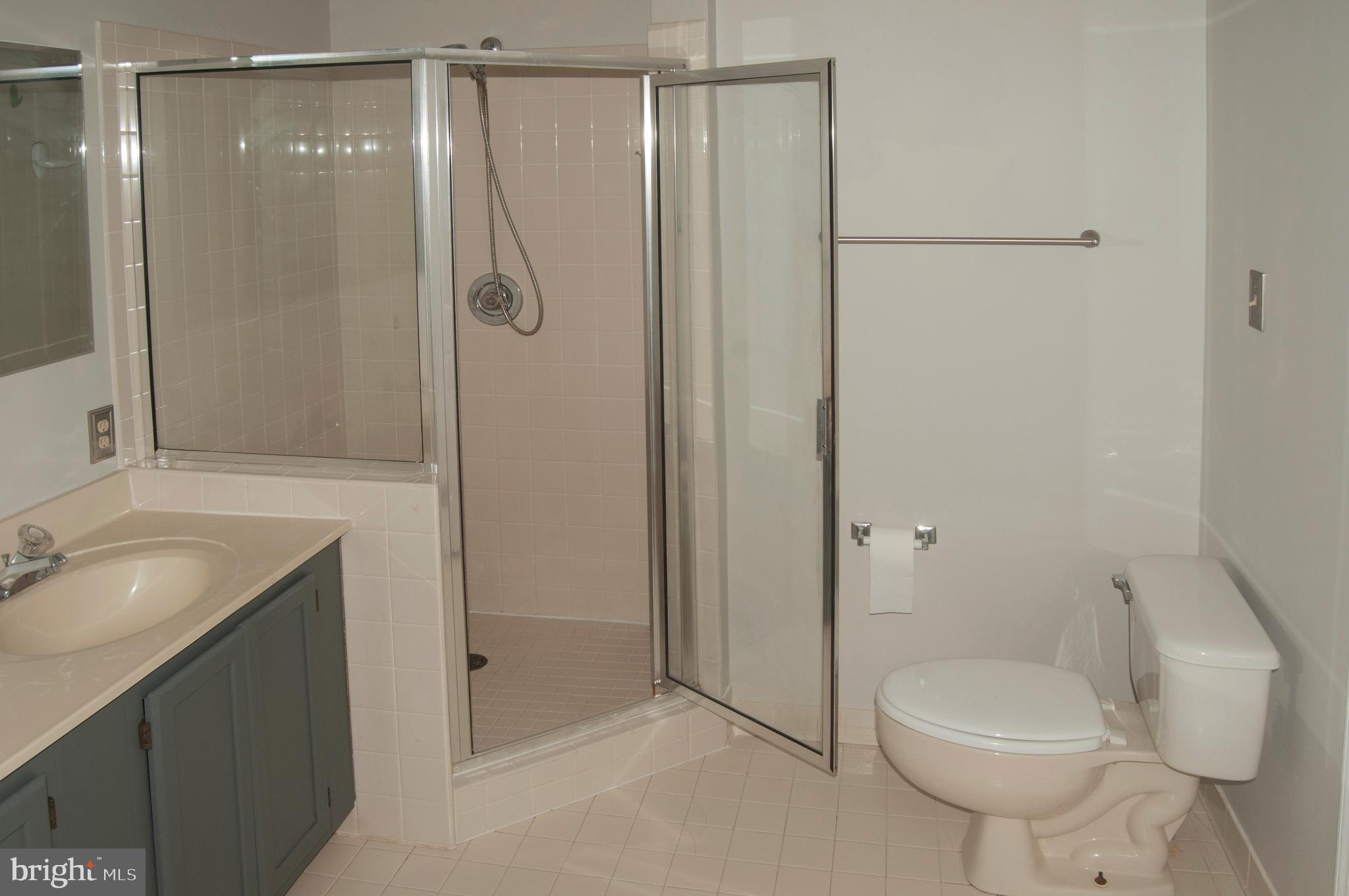 COURTS AT STAFFORD - Residential