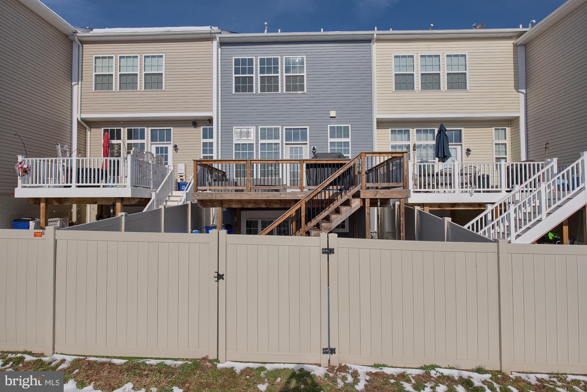 TUSCARORA CREEK - Residential