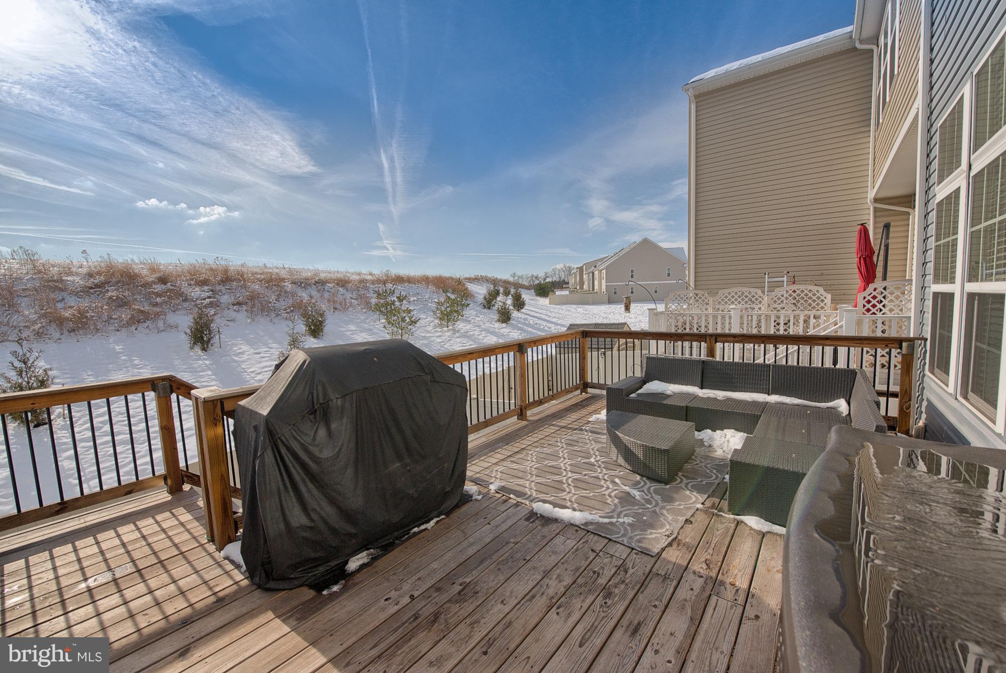 TUSCARORA CREEK - Residential