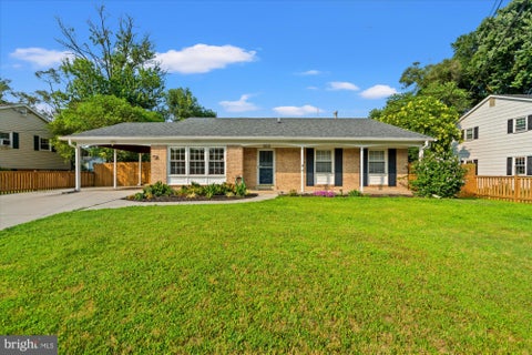 Photo of 5602 Ashfield Road, ALEXANDRIA, VA 22315 (MLS # VAFX2341770)