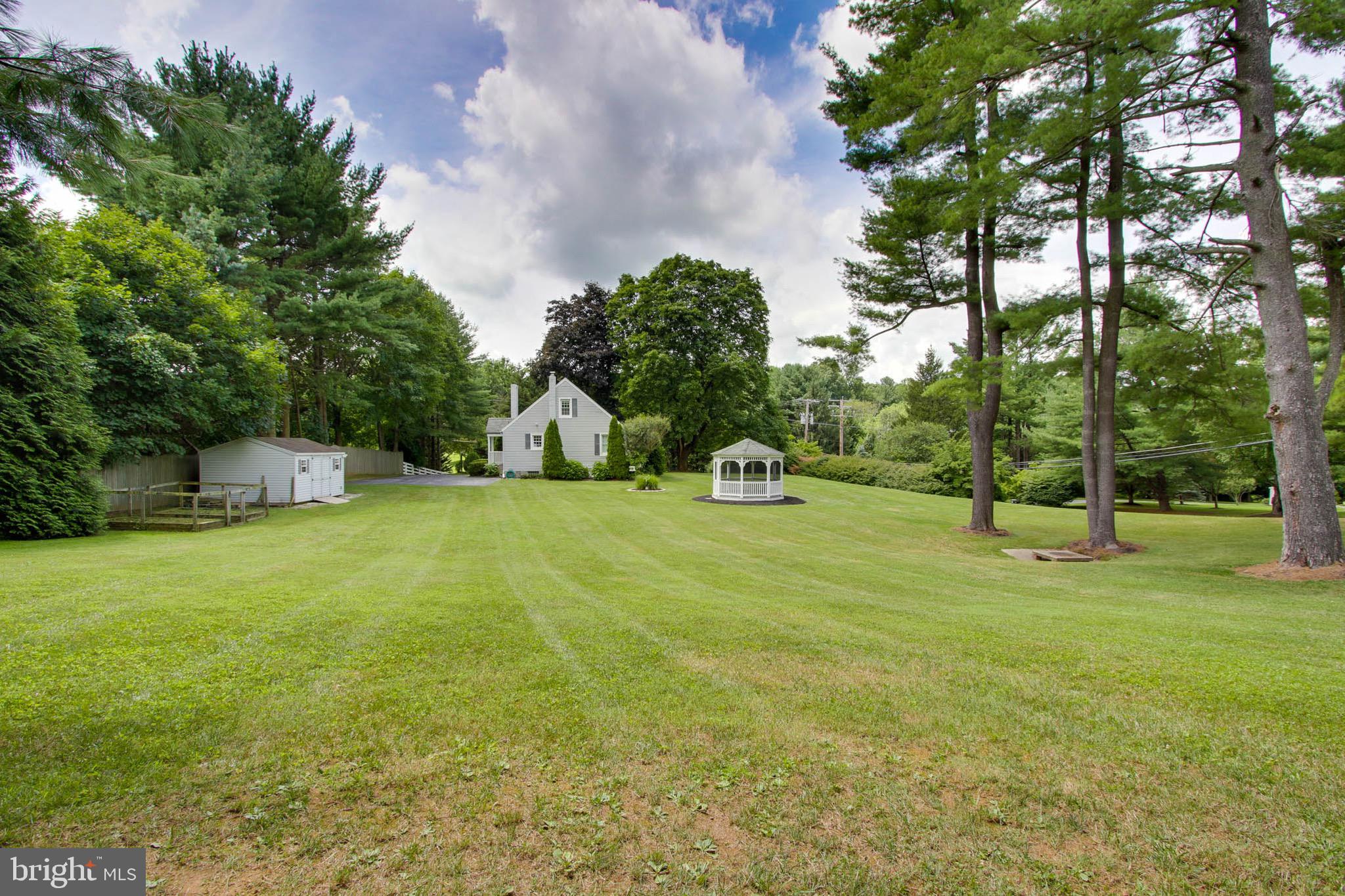 SUNNYBROOK - Residential