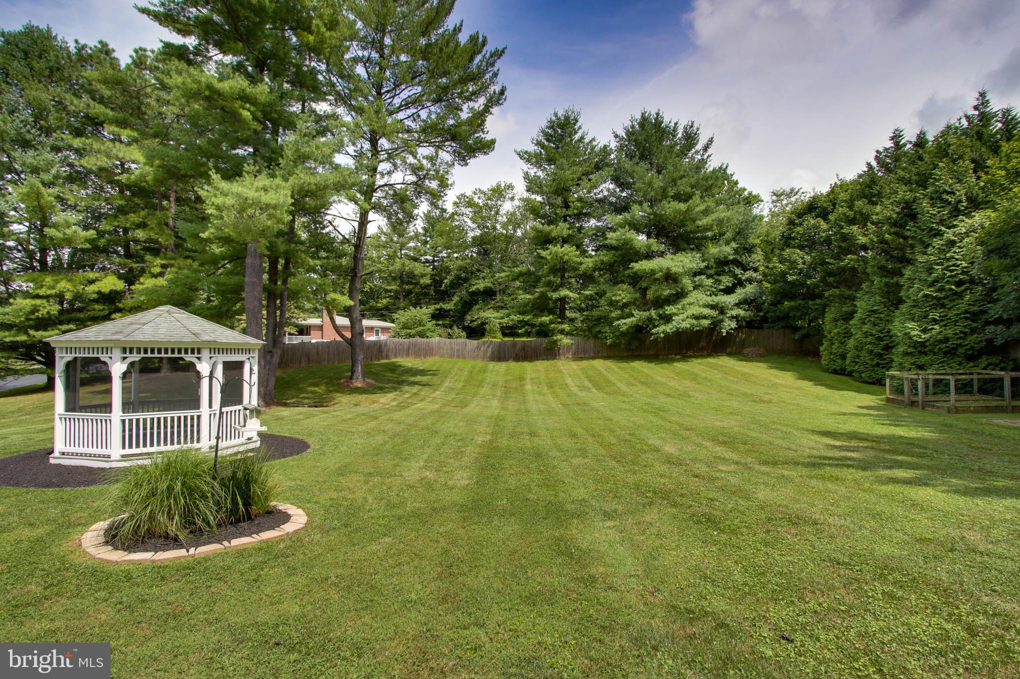 SUNNYBROOK - Residential