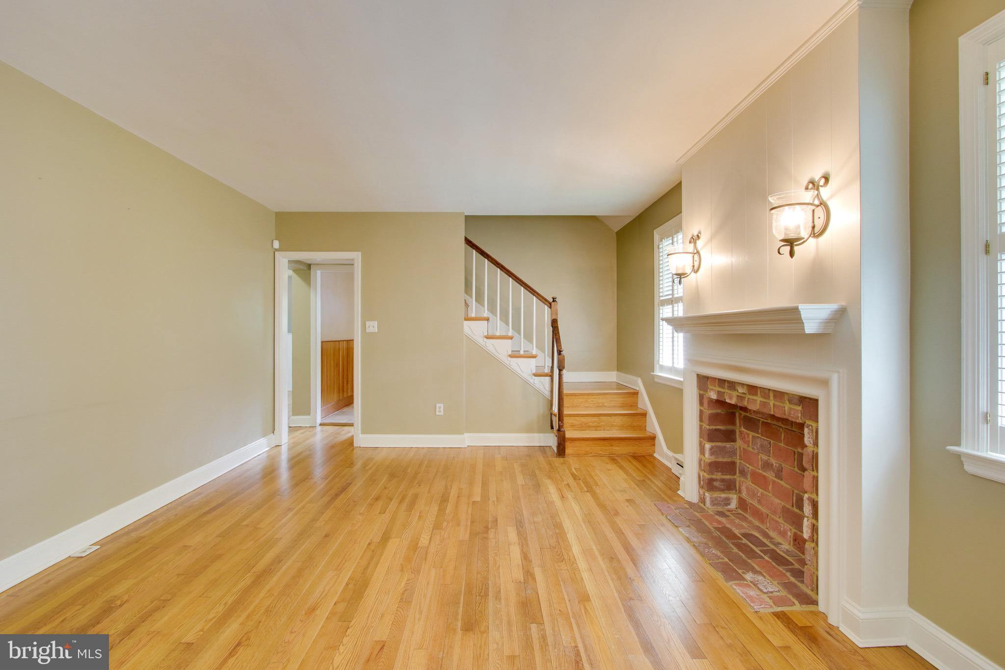 SUNNYBROOK - Residential