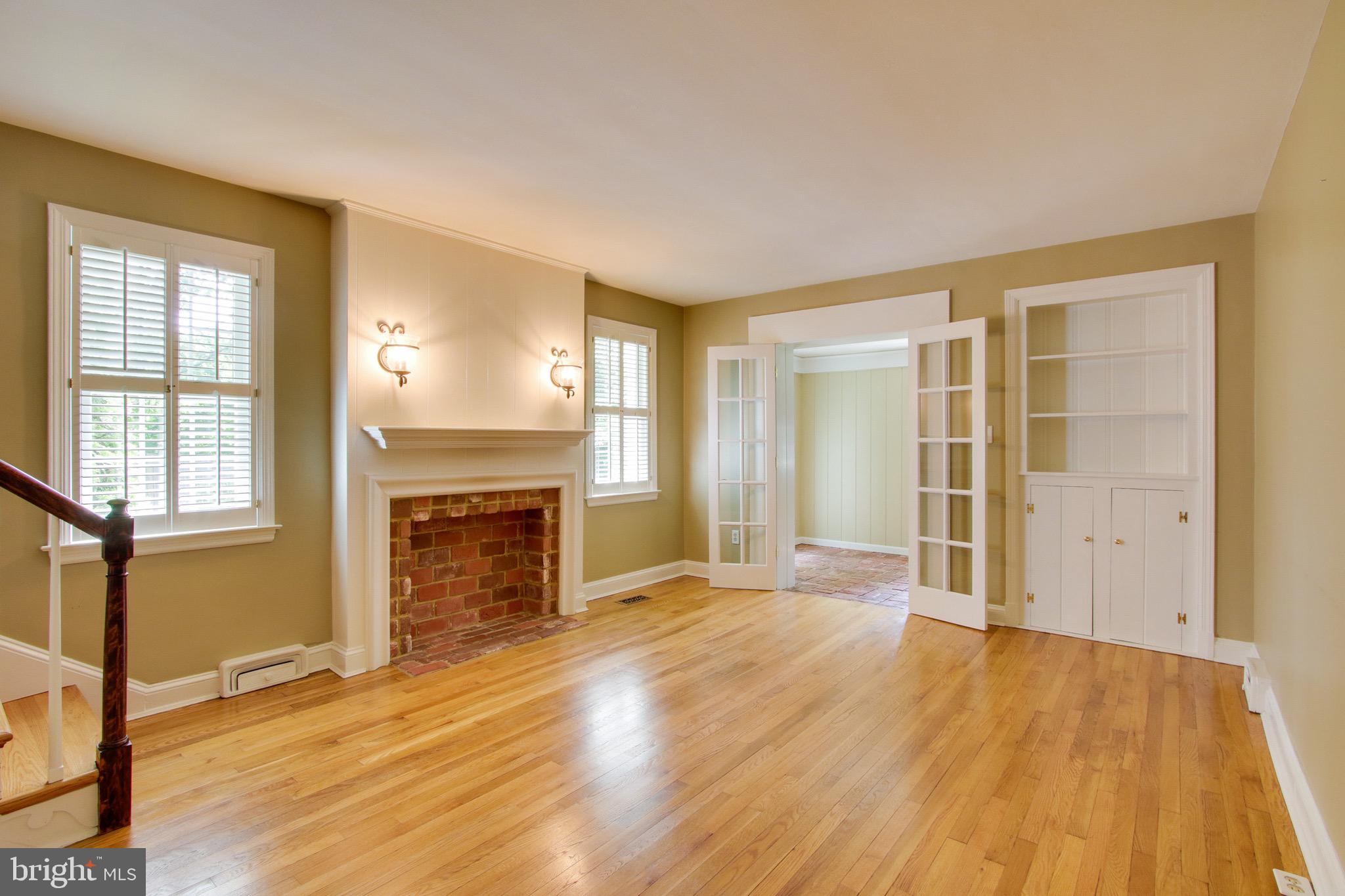 SUNNYBROOK - Residential