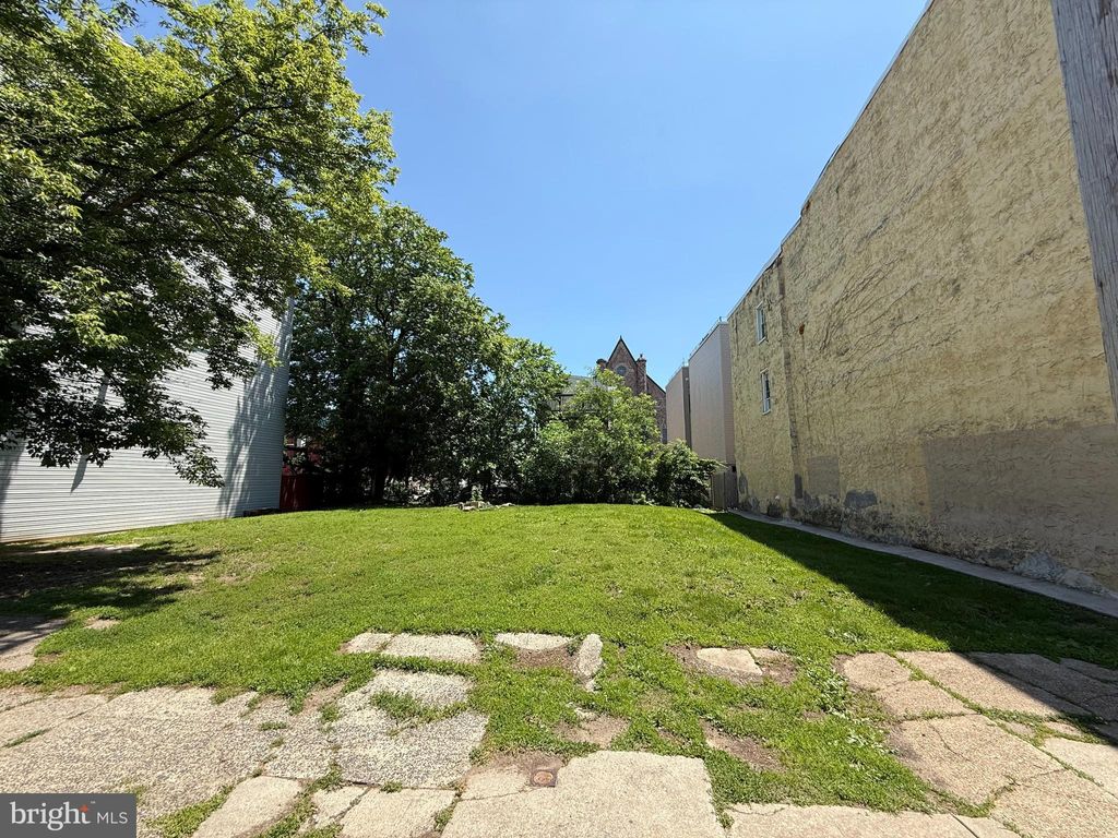 Photo of 1543 N Franklin Street, PHILADELPHIA, PA 19122 (MLS # PAPH2489258)
