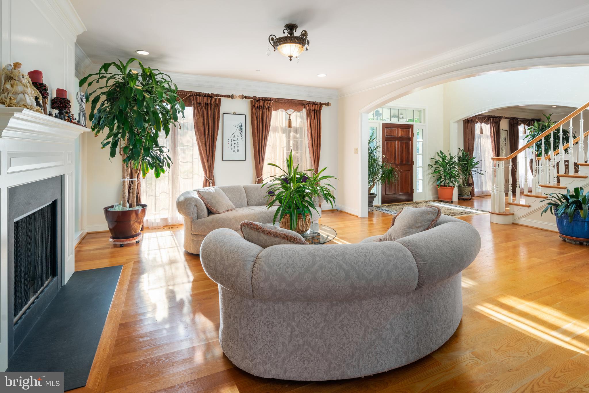 WHITEGATE - Residential