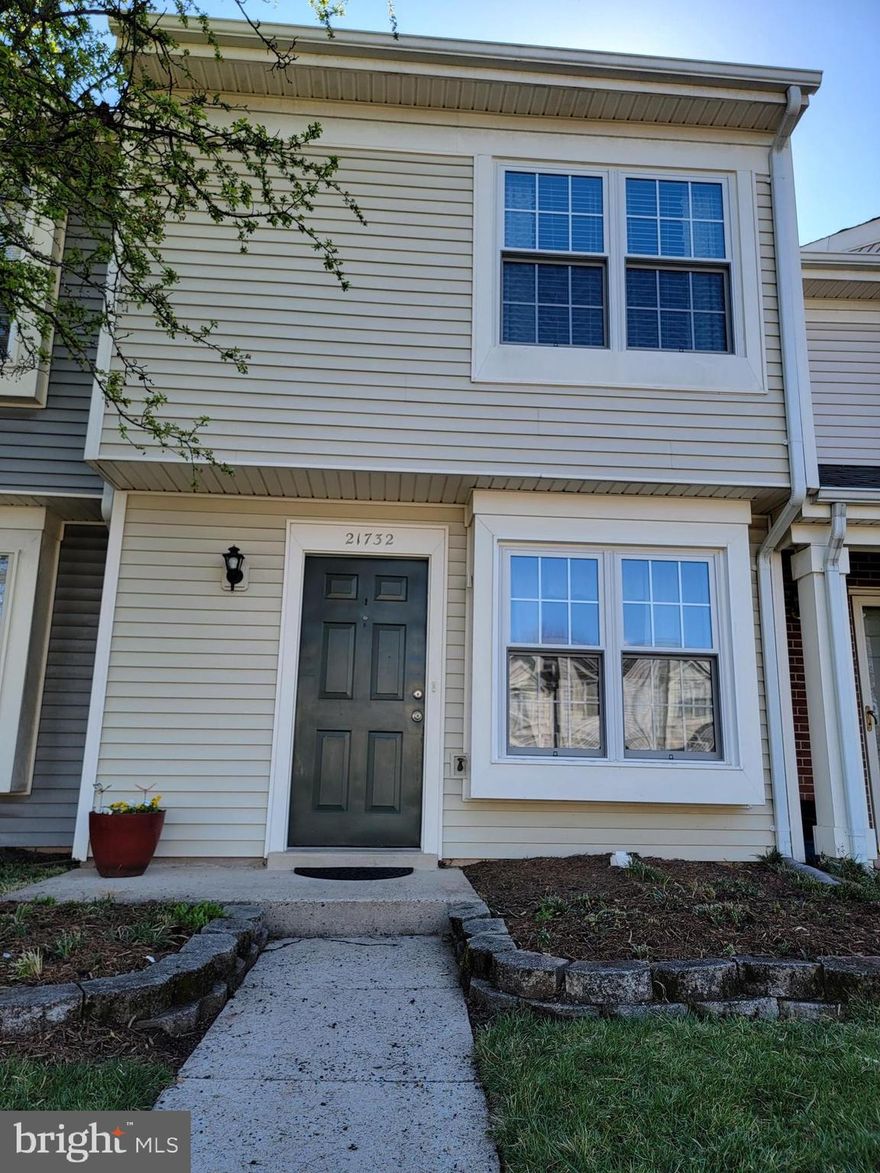 Due to no fault of the Seller, nor the home itself, this is once again AVAILABLE! Buyer's financing fell through. Done waiti to see it today!! You will love this remarkable home. Updated throughout, with laminate wood flooring on the main level,  new paint throughout and carpeted stairs-upstairs.  Just 2 minutes to Rte 7 and the Fairfax County Pkwy. Meticulously maintained:  new 3-pane Low E windows (2006), water heater (2013), hvac (2020), kitchen and bathroom (2016), carpet (2022), paint (2022). Just move in and enjoy! Don't miss out!!  2 parking spaces in front #87