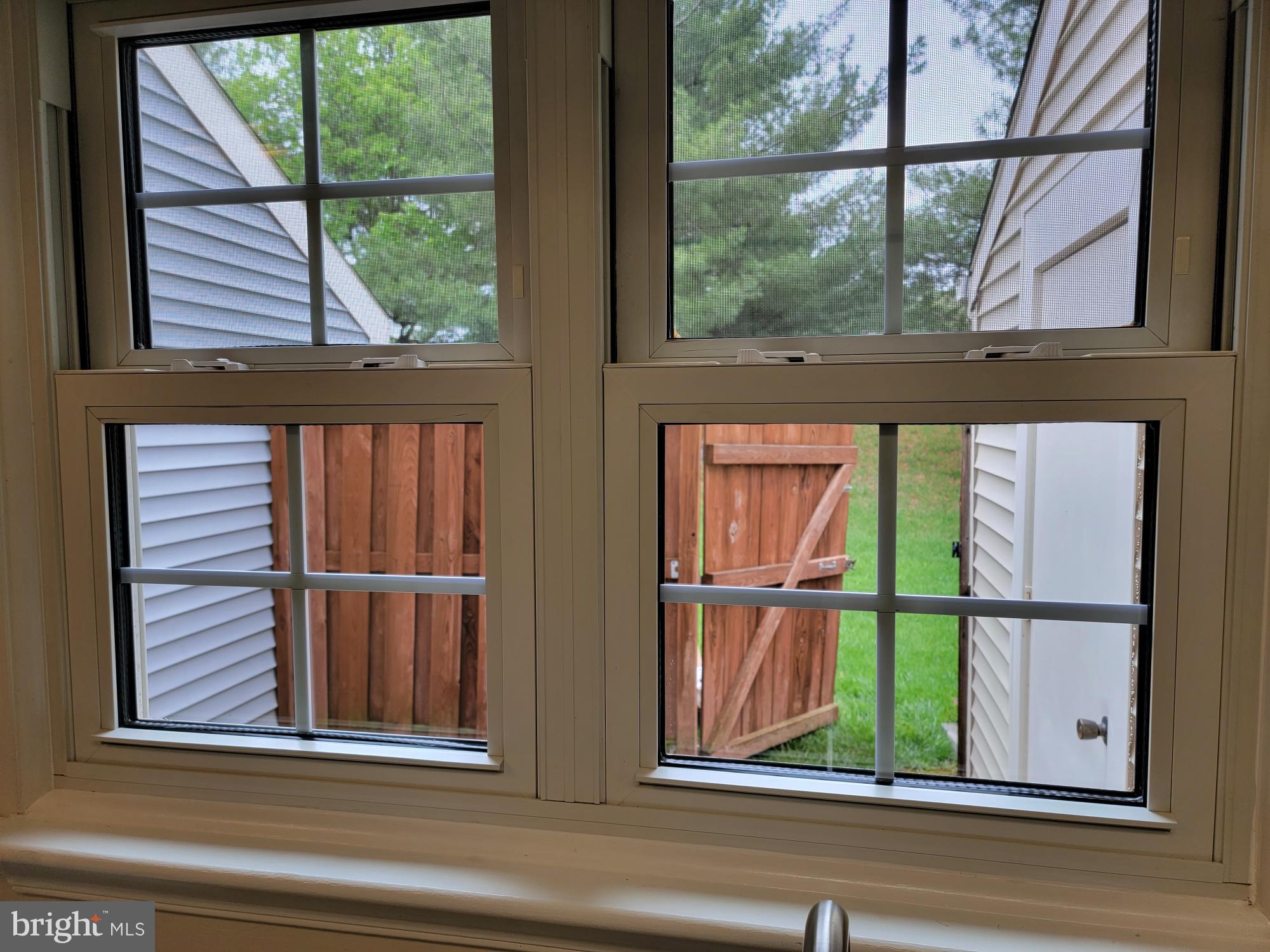 ROLLING RIDGE - Residential