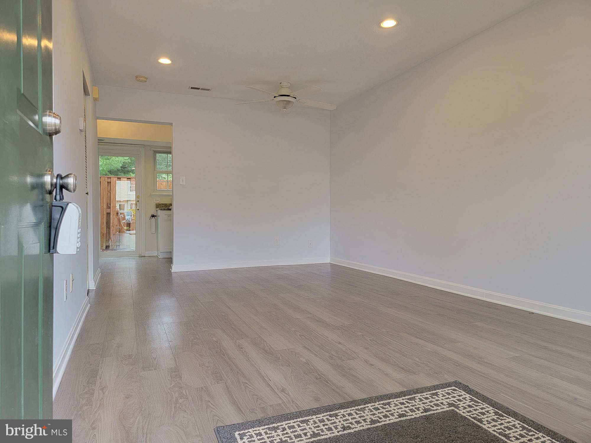 ROLLING RIDGE - Residential