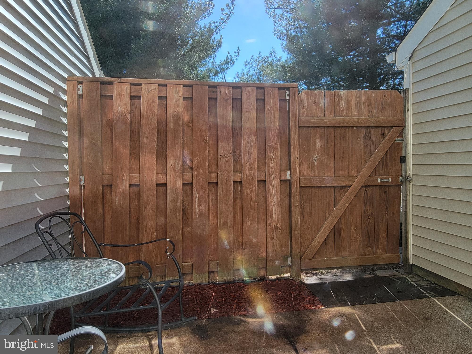 ROLLING RIDGE - Residential