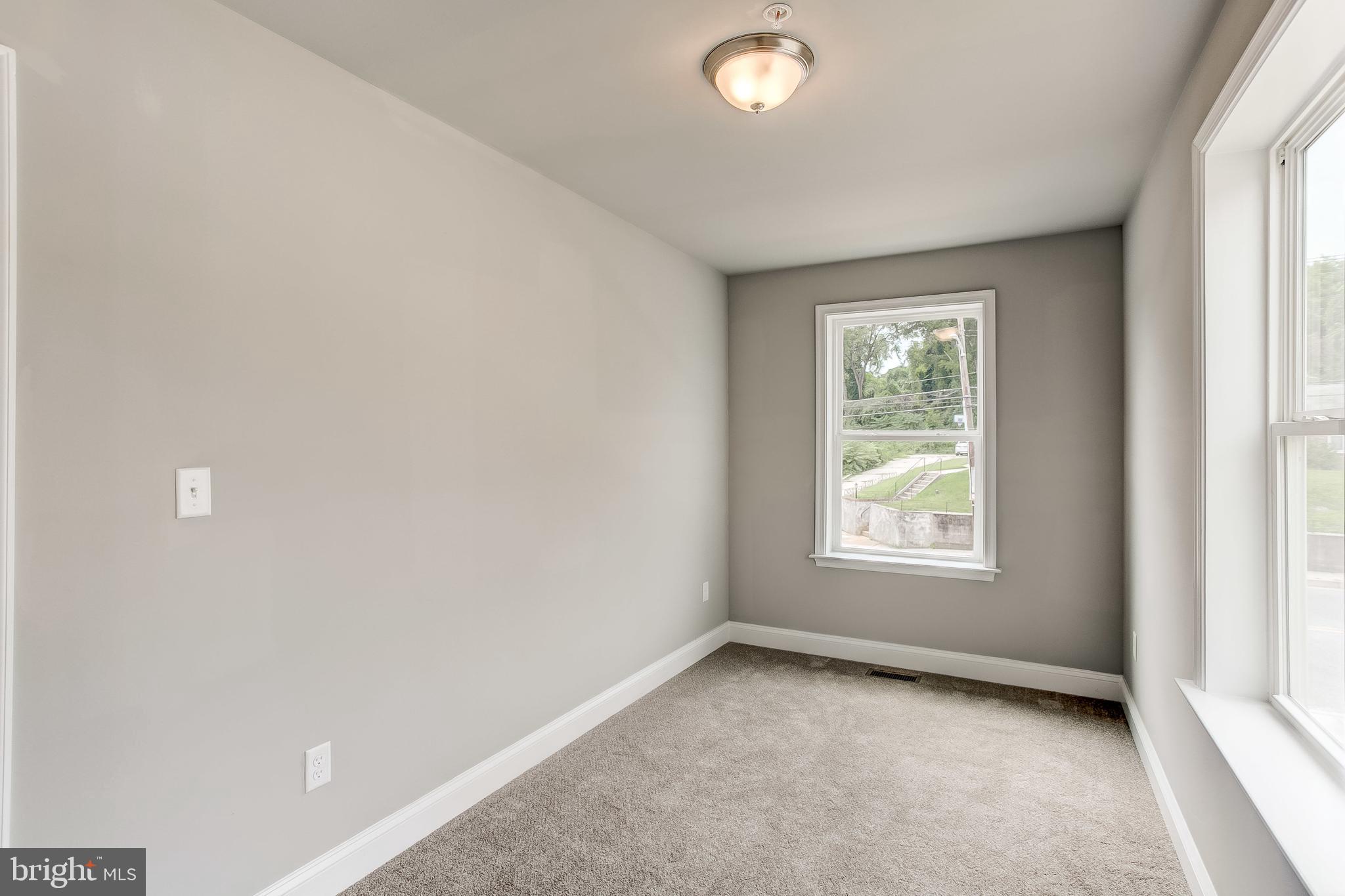 HAMILTON HEIGHTS - Residential