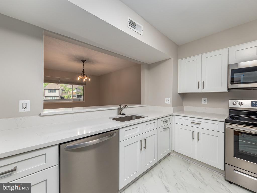 RIPPON LANDING - Residential