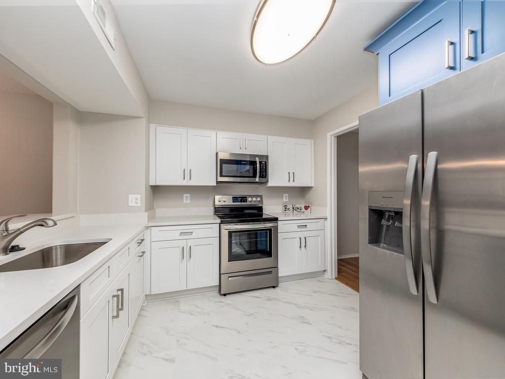 RIPPON LANDING - Residential