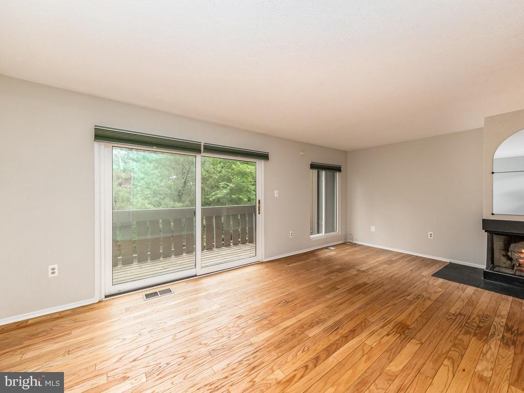 RIPPON LANDING - Residential