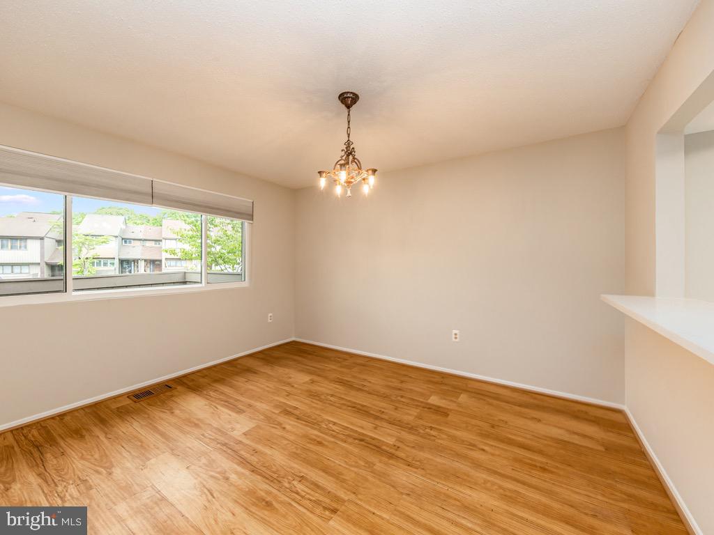 RIPPON LANDING - Residential