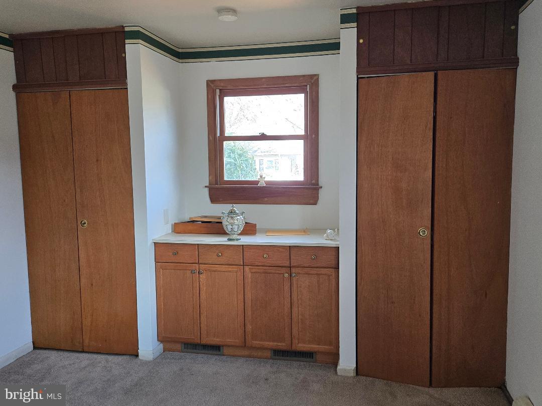 MILL RUN - Residential