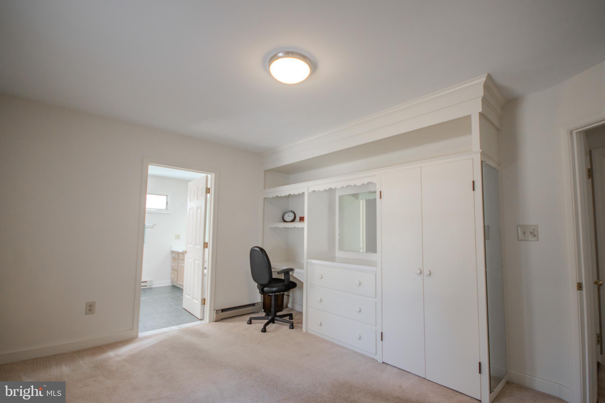 COULBOURN MANOR - Residential