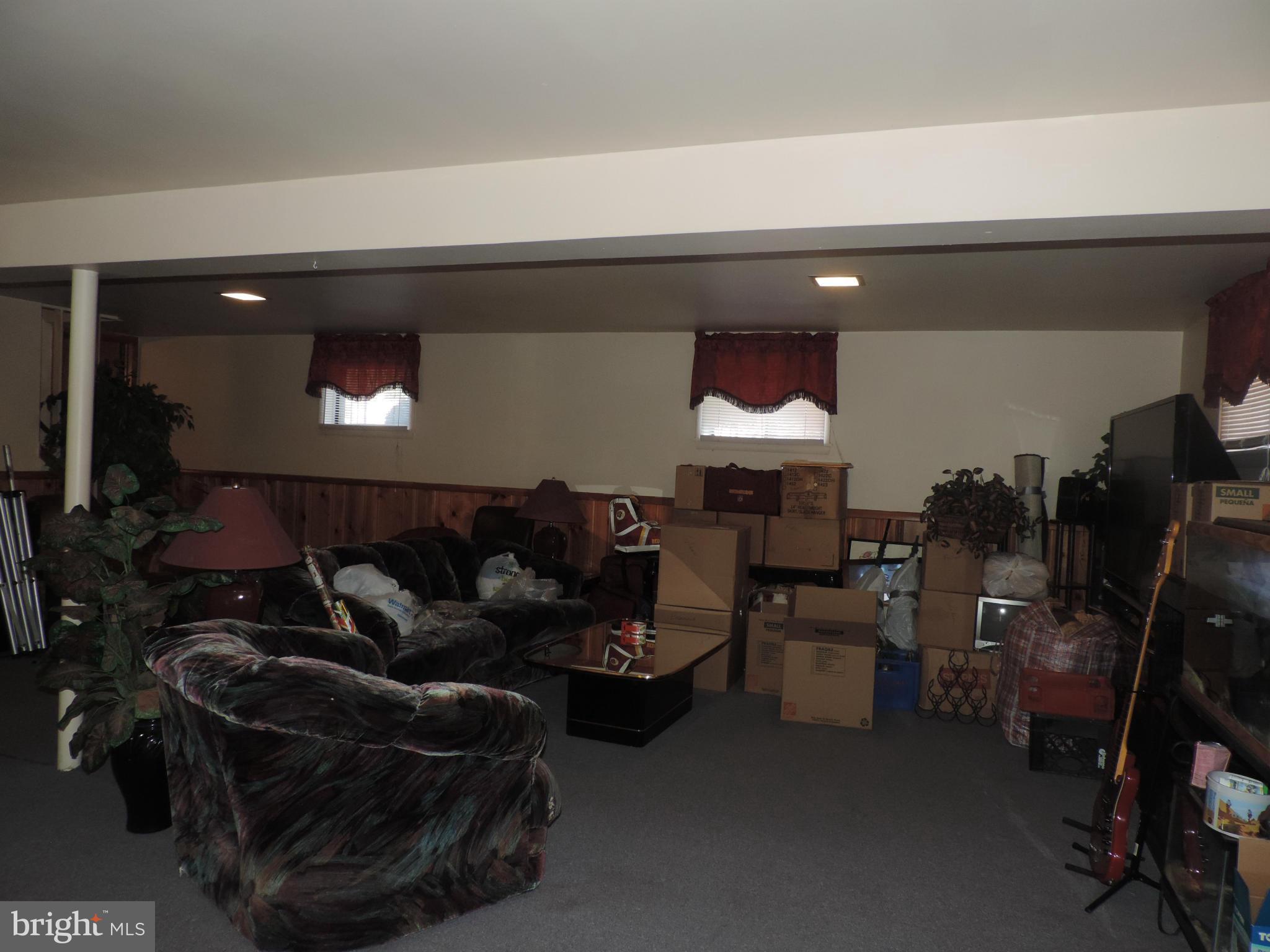 TEMPLE HILLS- POPES ADDN - Residential