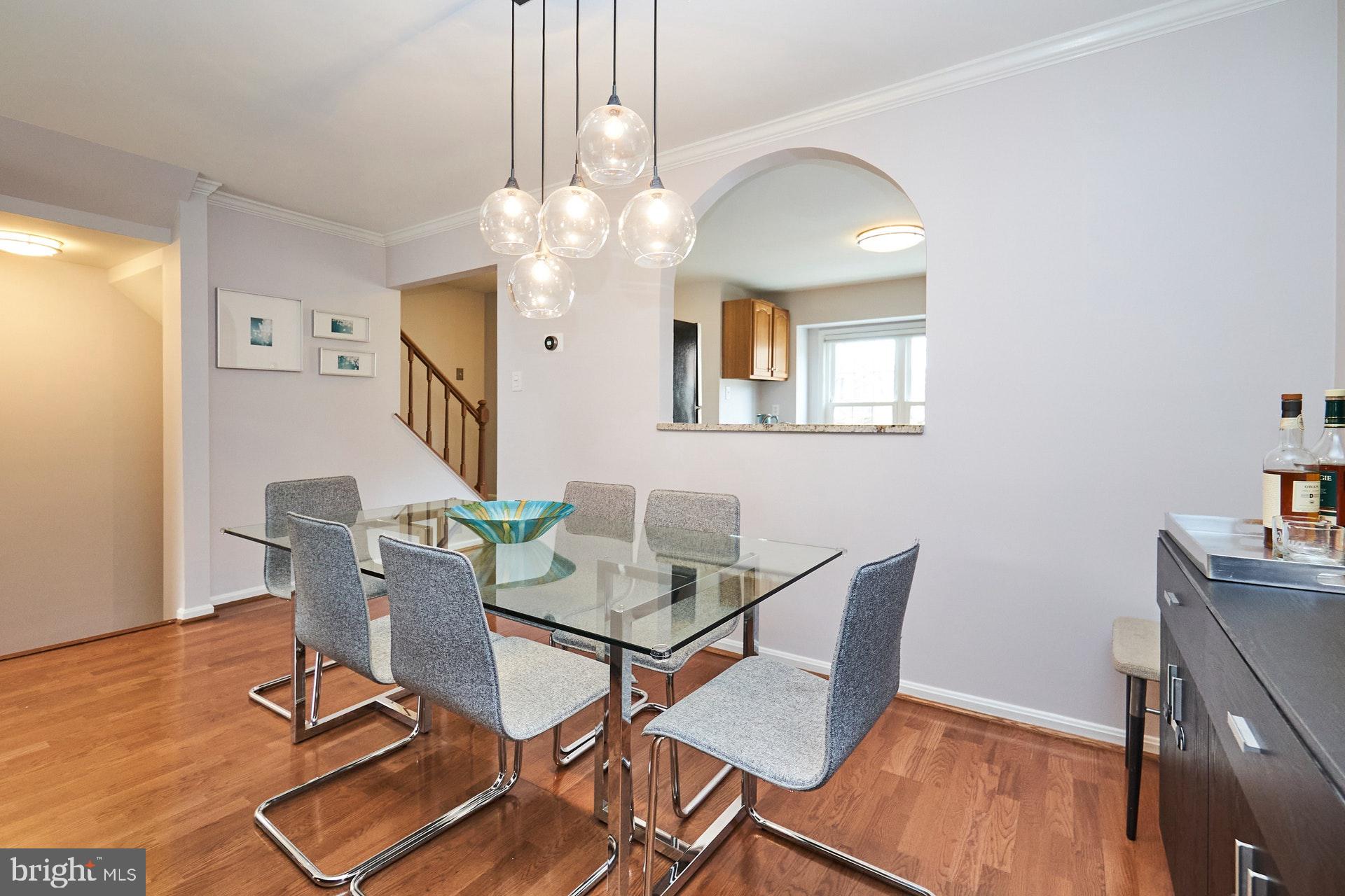 HOLLAND TOWNE - Residential