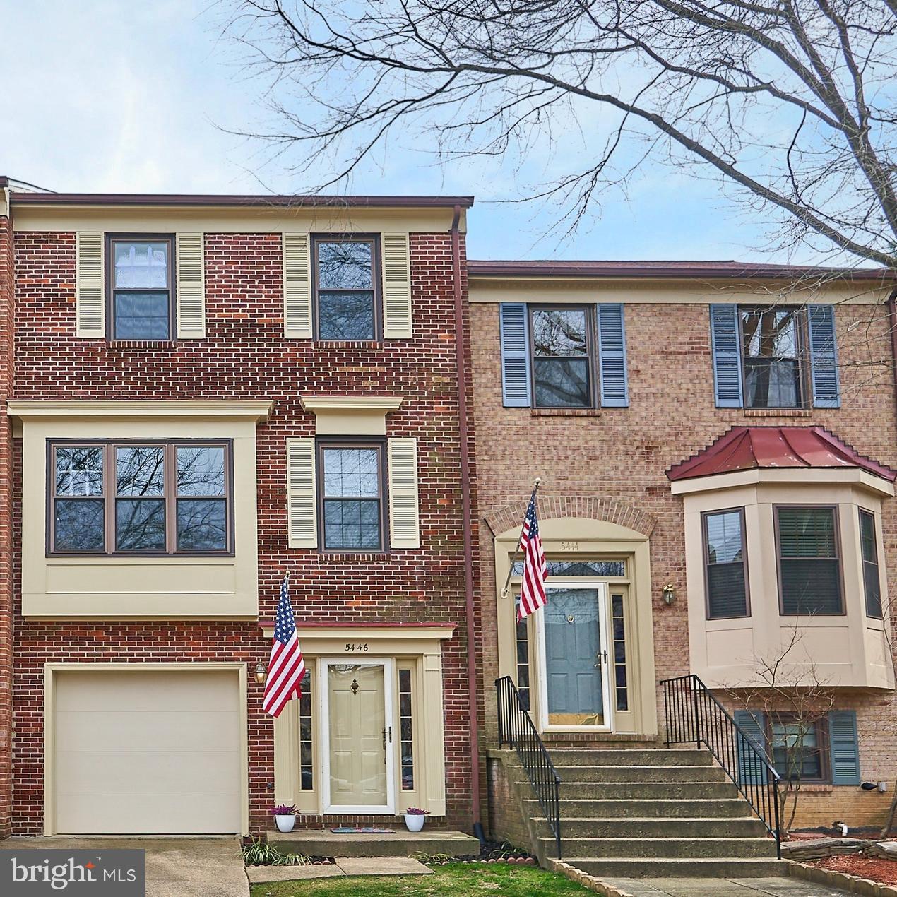 HOLLAND TOWNE - Residential