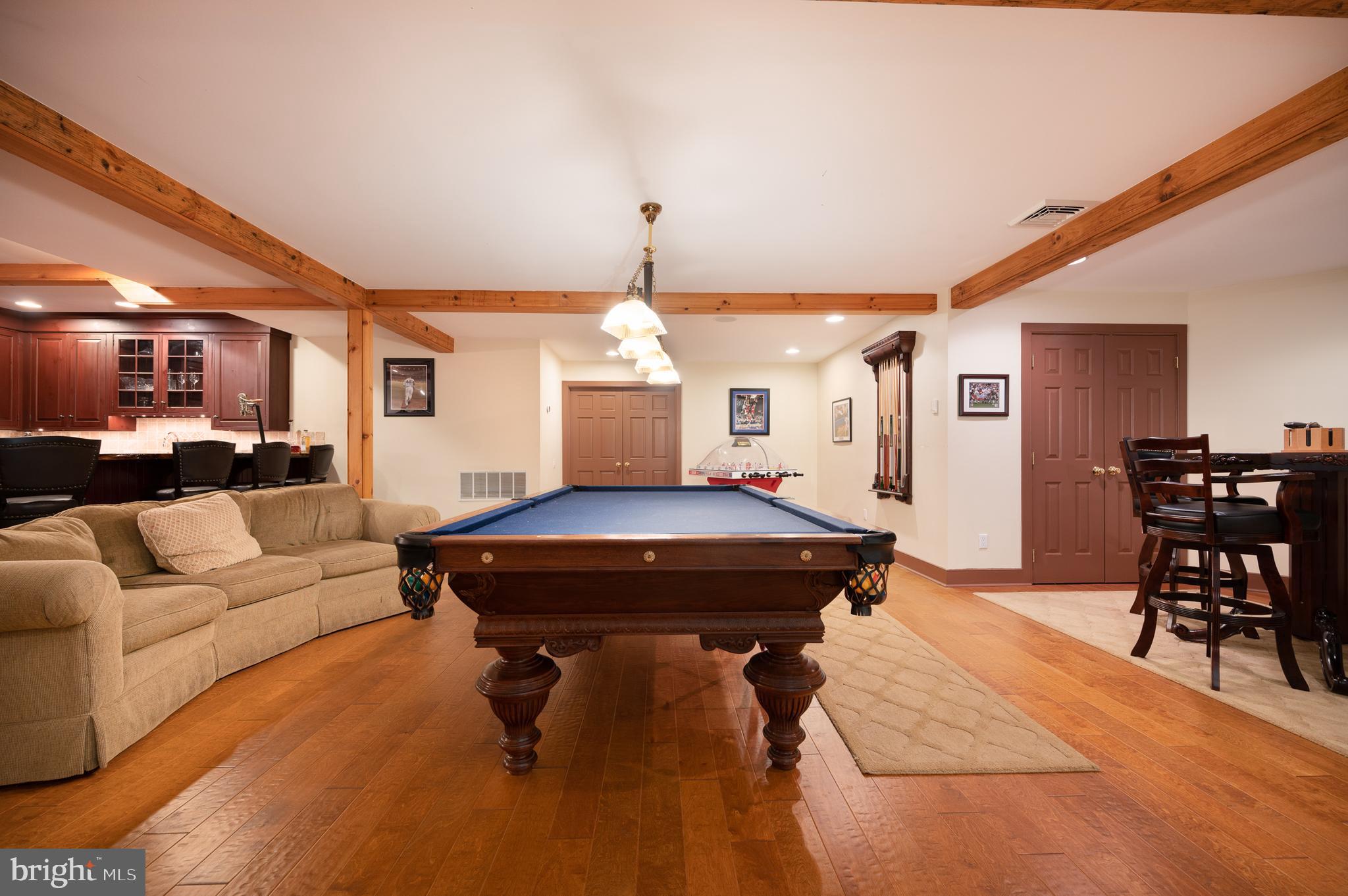 STONEY RUN - Residential