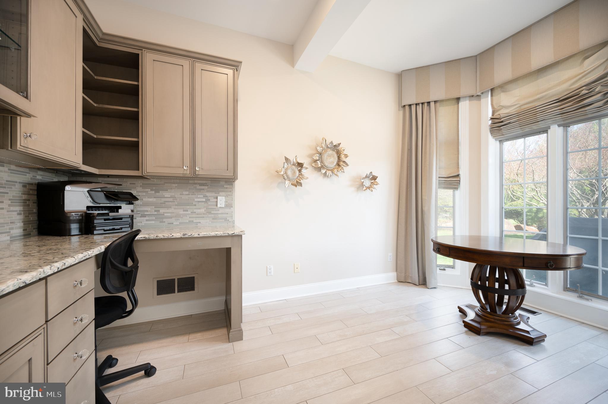 STONEY RUN - Residential