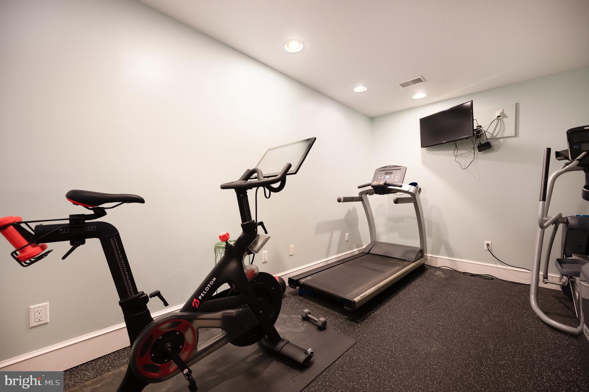 STONEY RUN - Residential