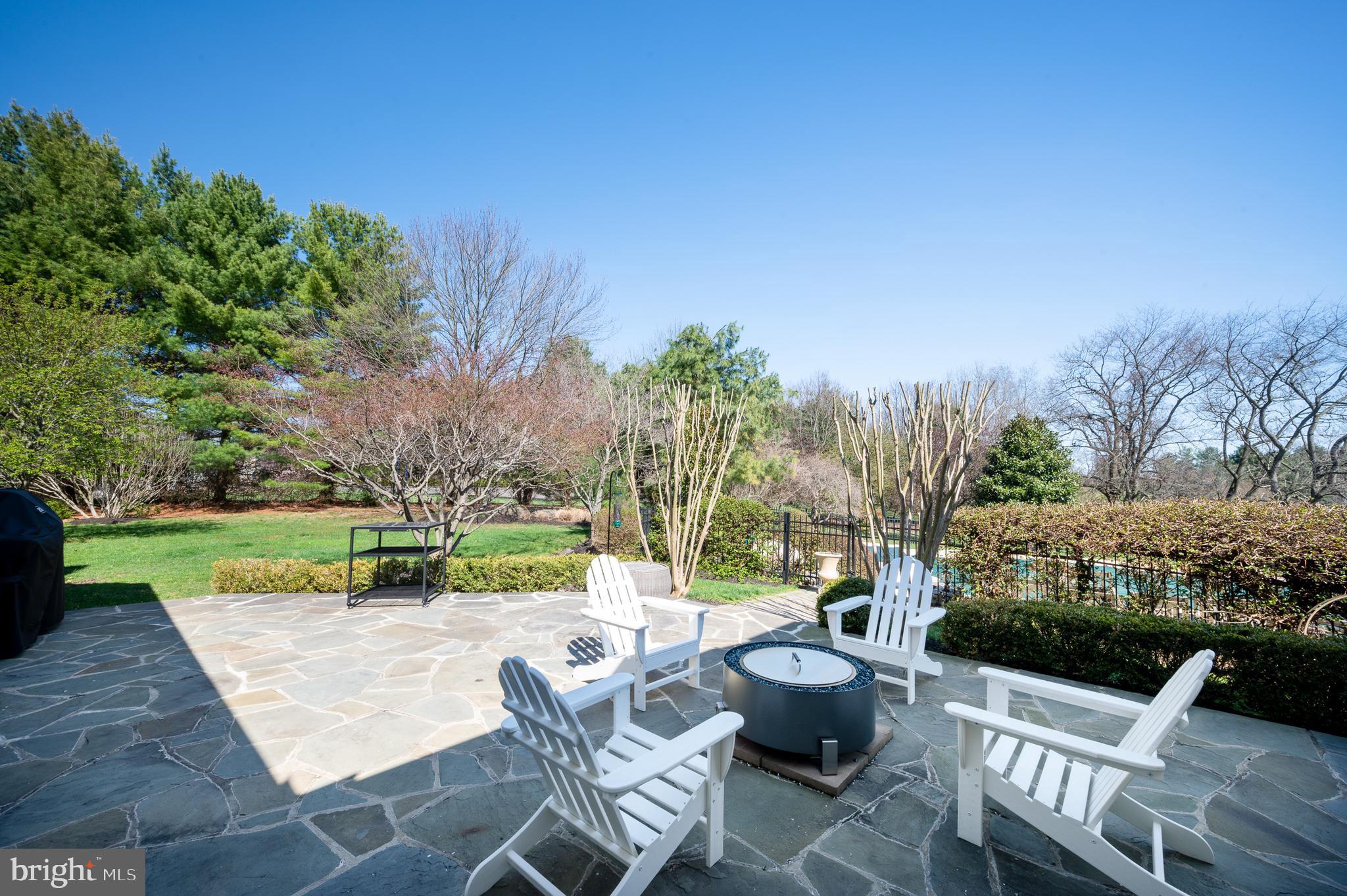 STONEY RUN - Residential