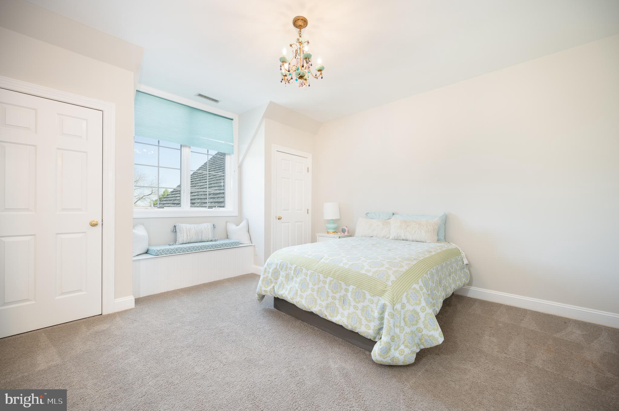 STONEY RUN - Residential