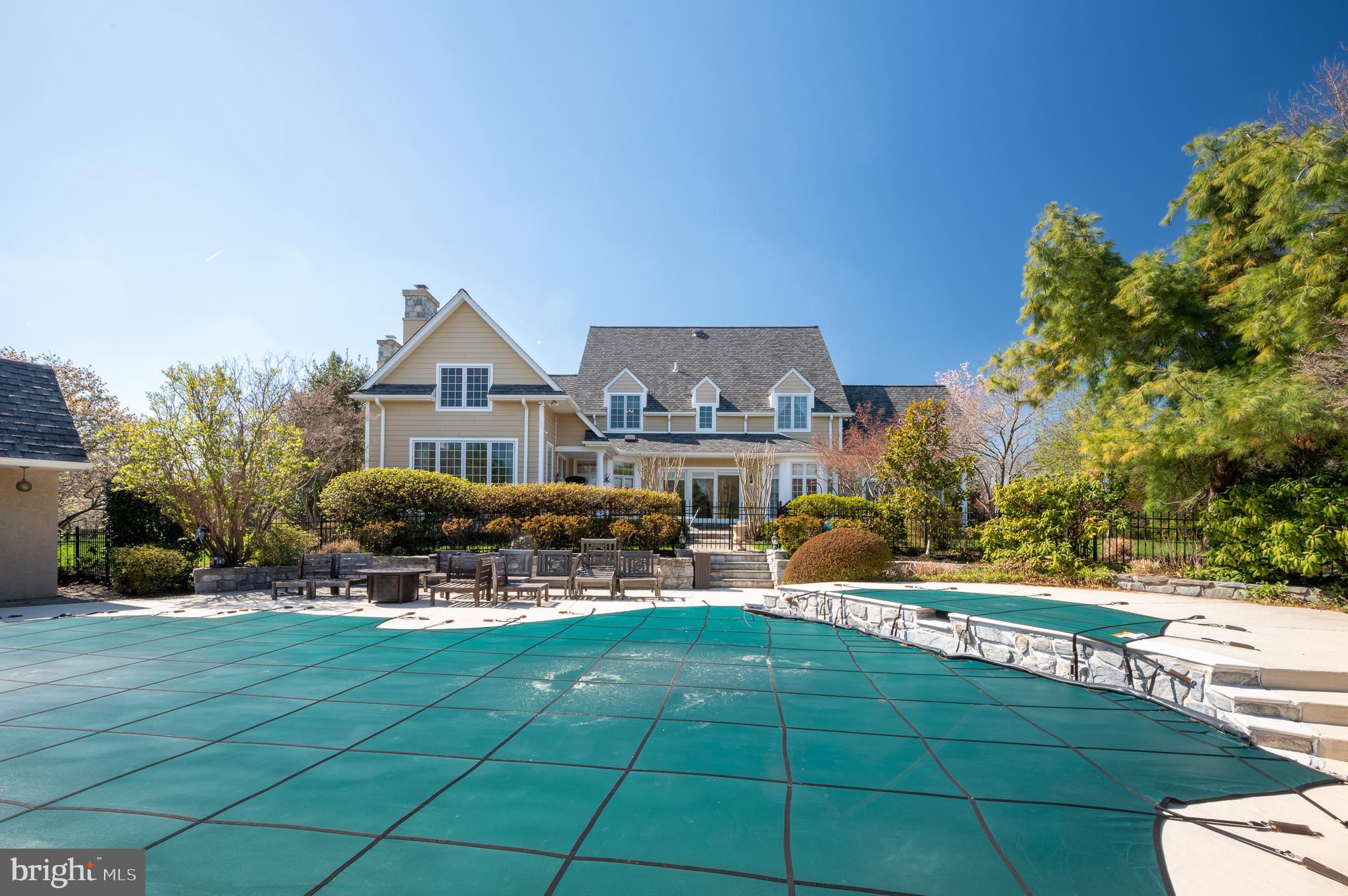 STONEY RUN - Residential