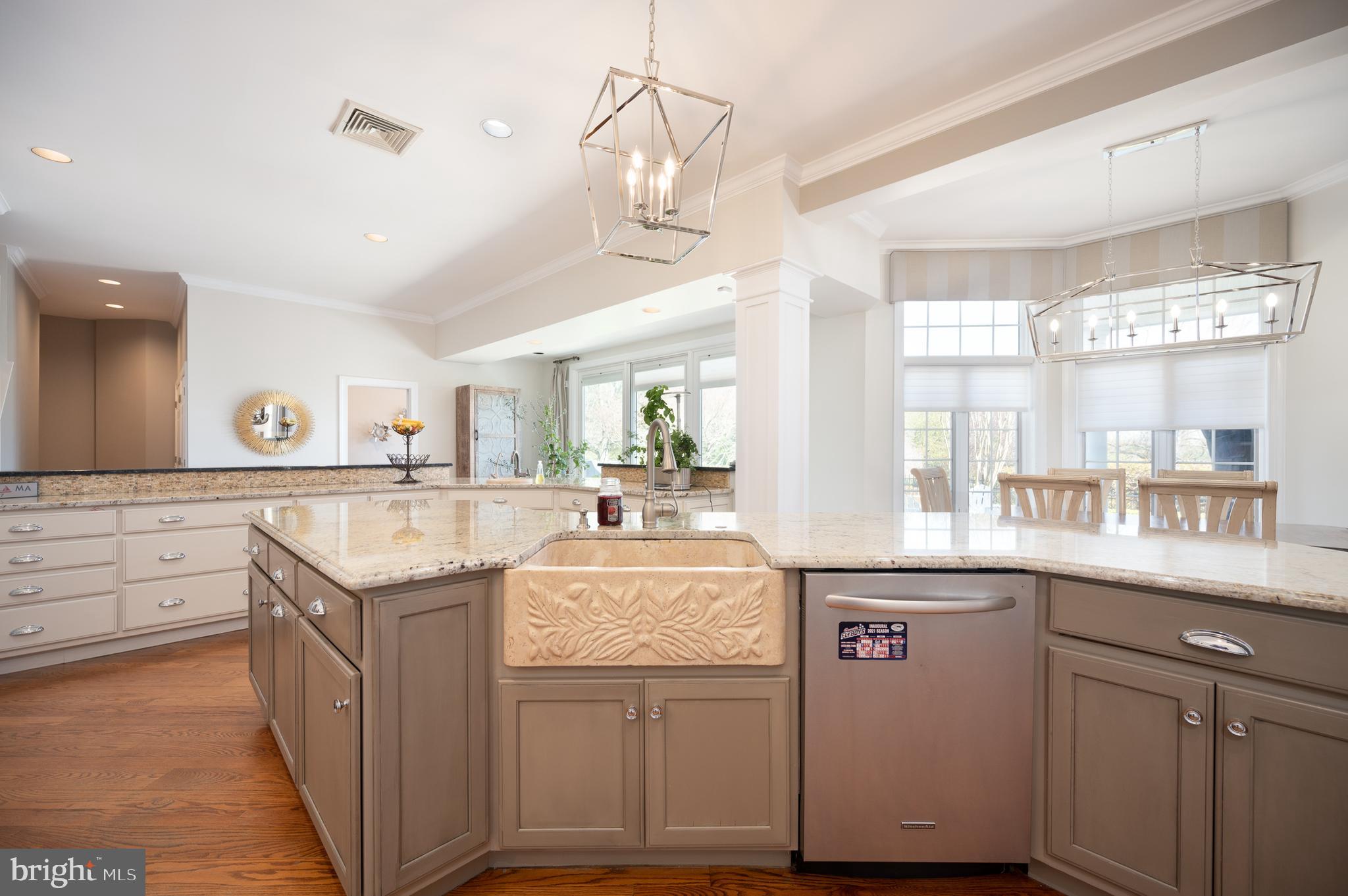 STONEY RUN - Residential