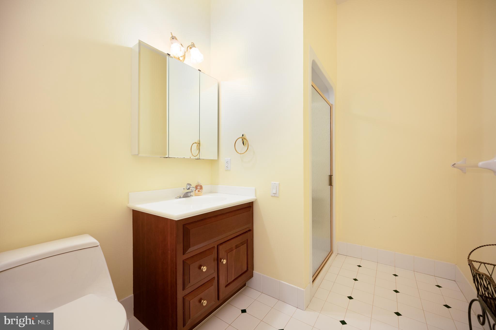 STONEY RUN - Residential