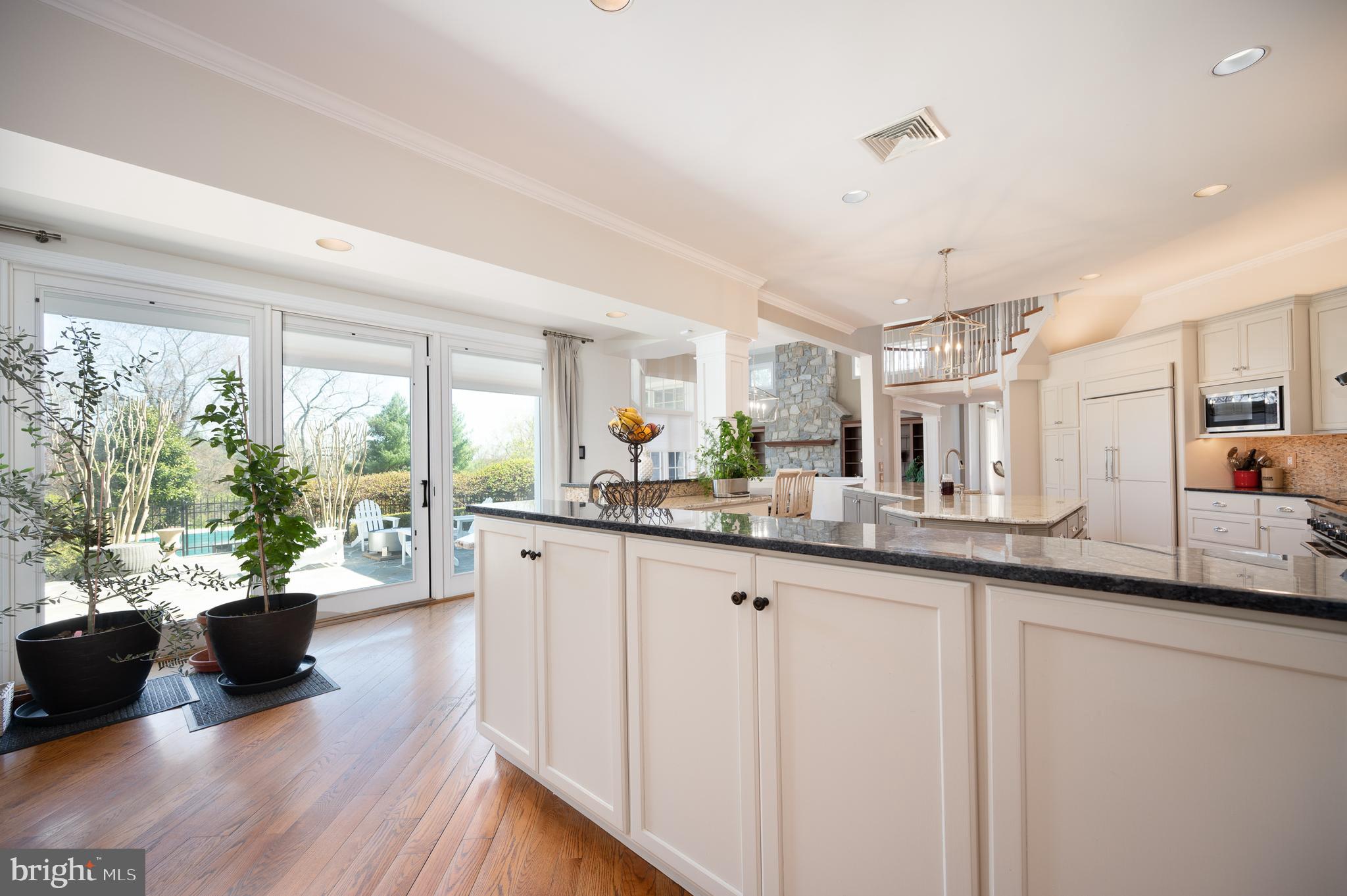 STONEY RUN - Residential