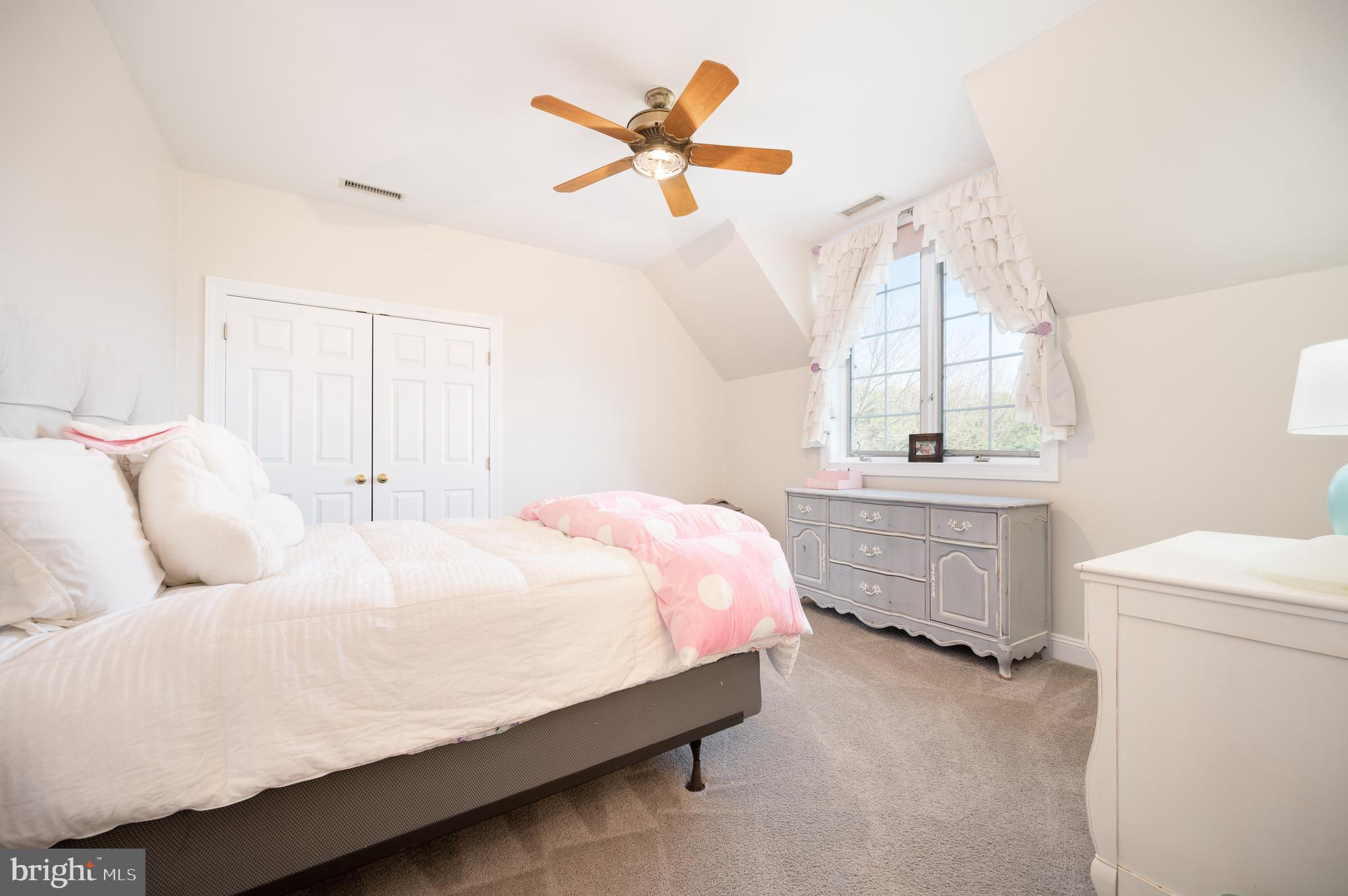 STONEY RUN - Residential