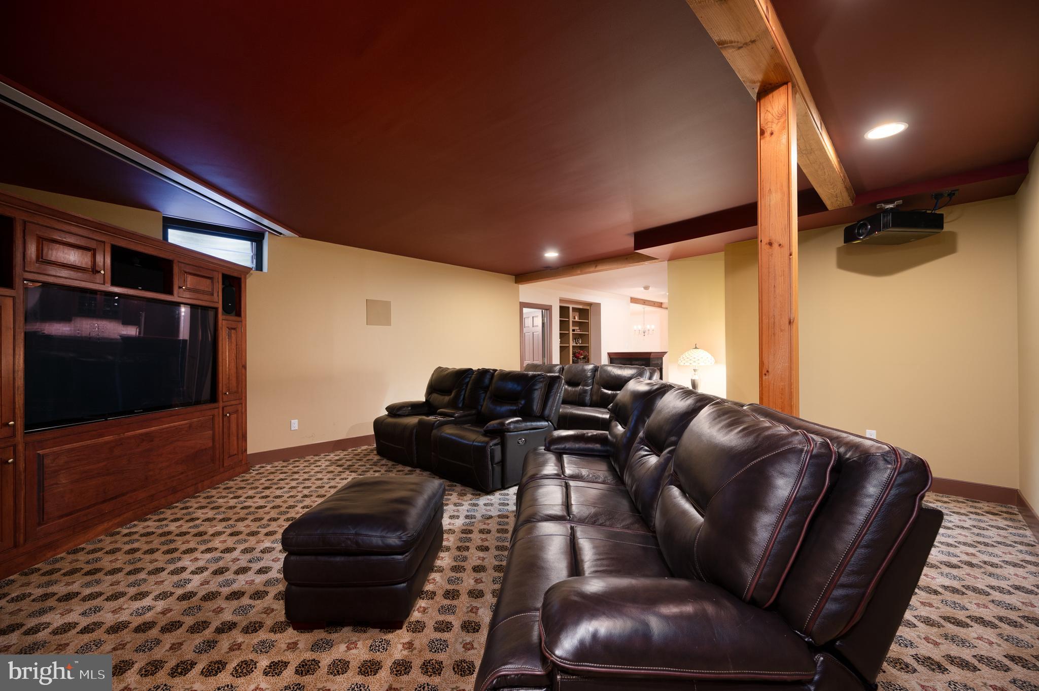 STONEY RUN - Residential