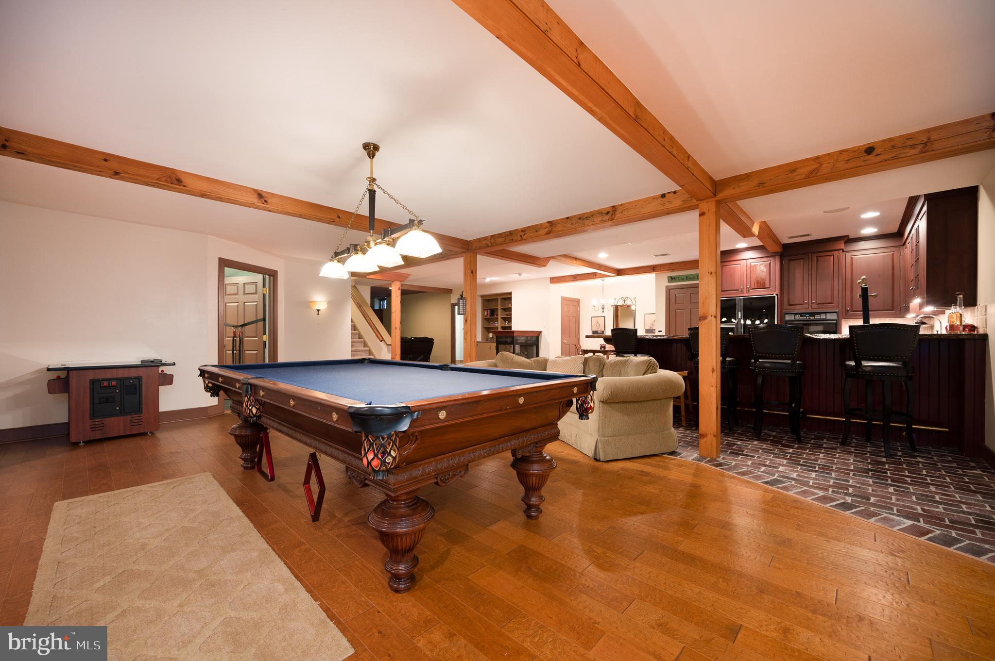 STONEY RUN - Residential