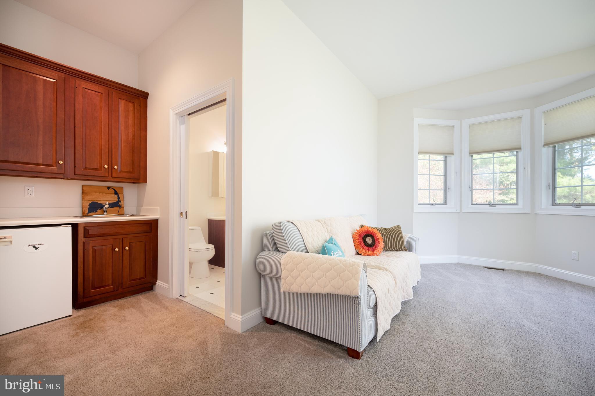 STONEY RUN - Residential