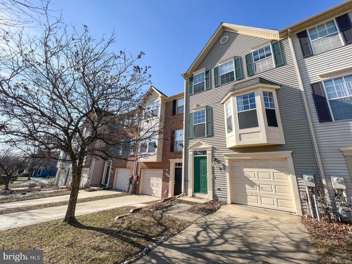 VILLAGE OF LONG REACH - Residential Lease