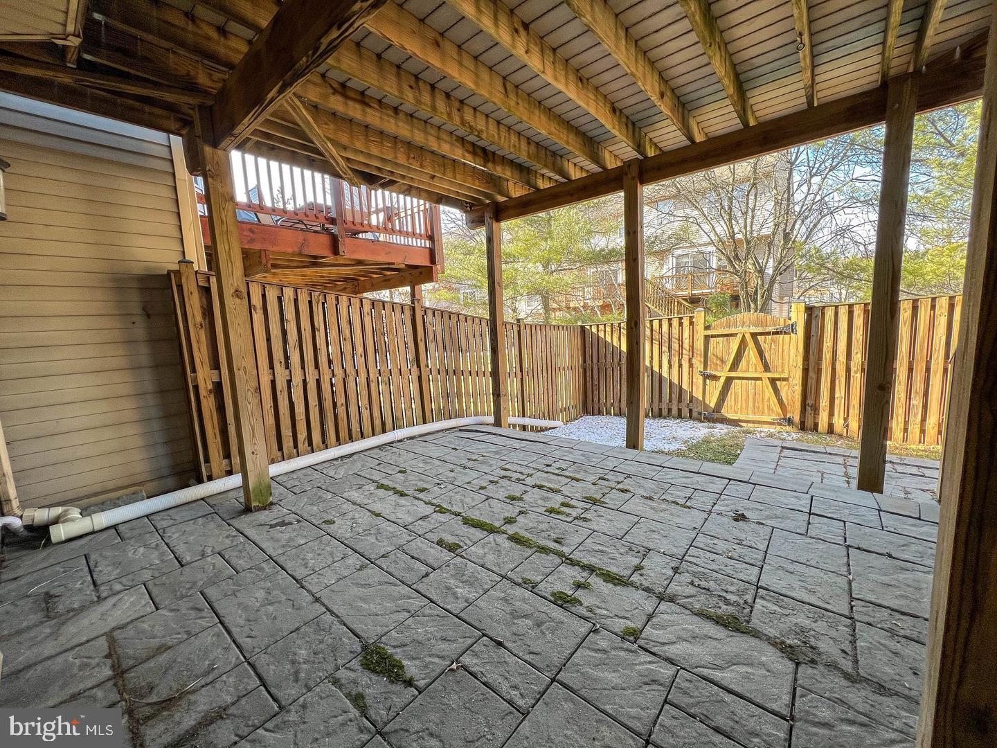 VILLAGE OF LONG REACH - Residential Lease