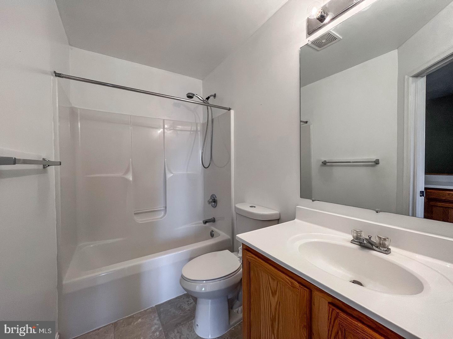 VILLAGE OF LONG REACH - Residential Lease