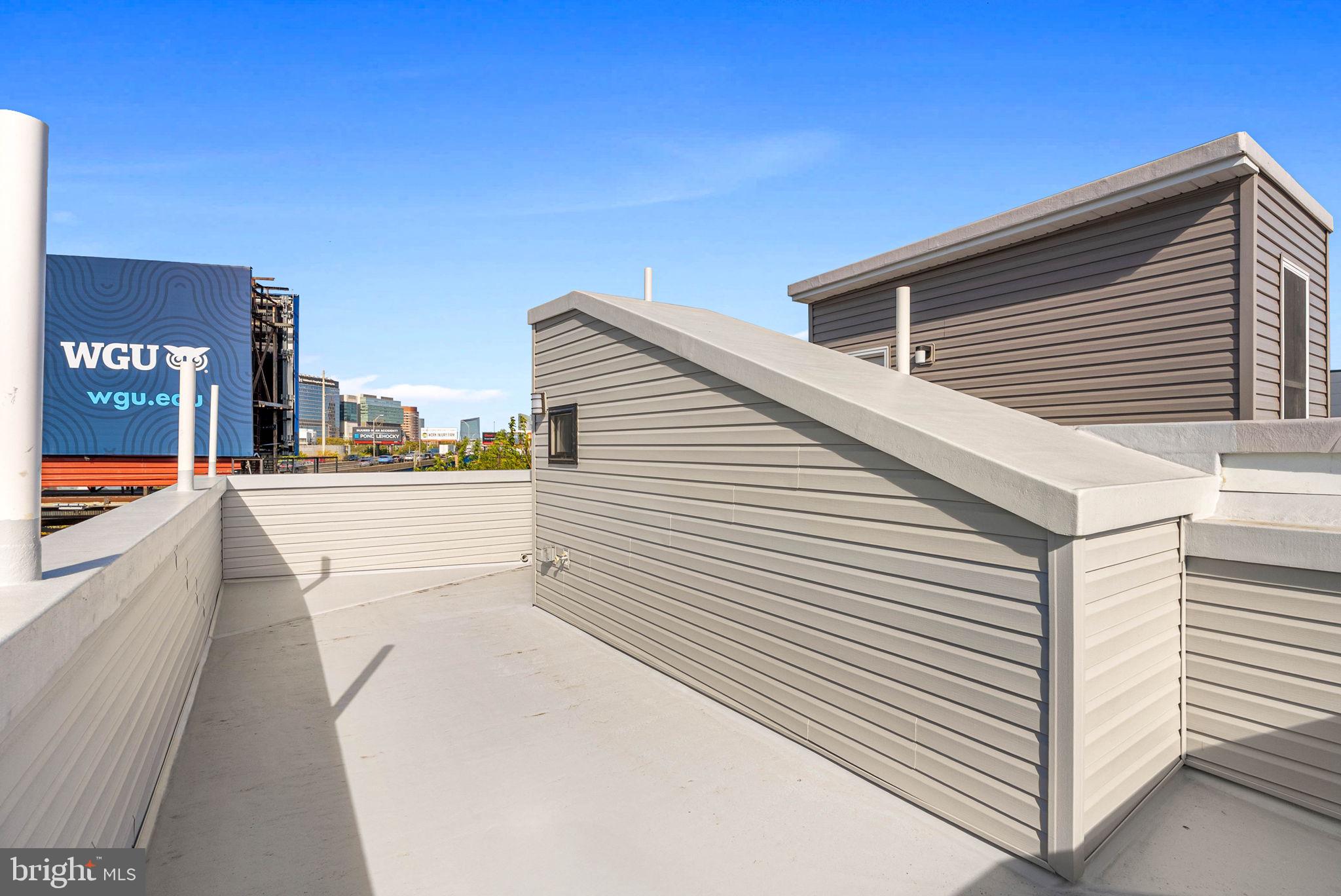 POINT BREEZE - Residential