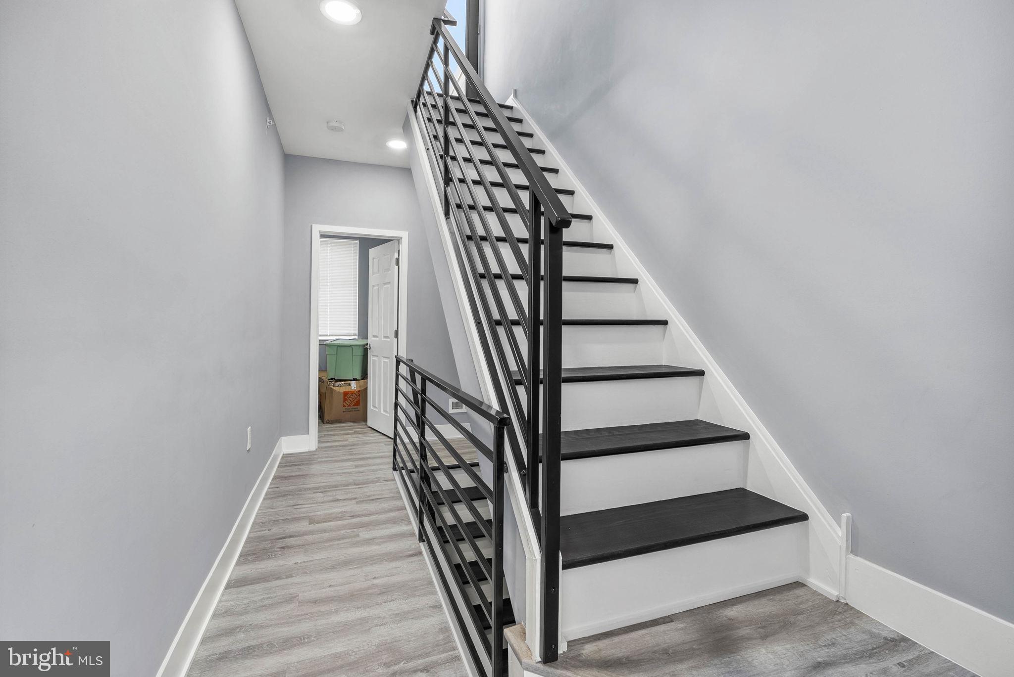 POINT BREEZE - Residential