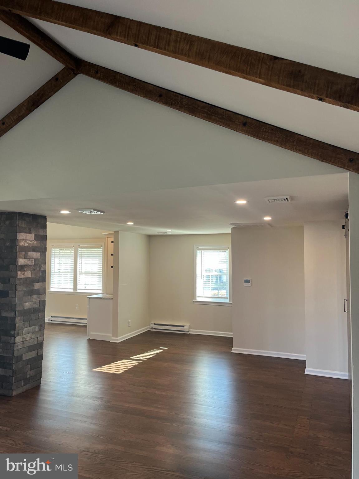 NON AVAILABLE - Residential Lease