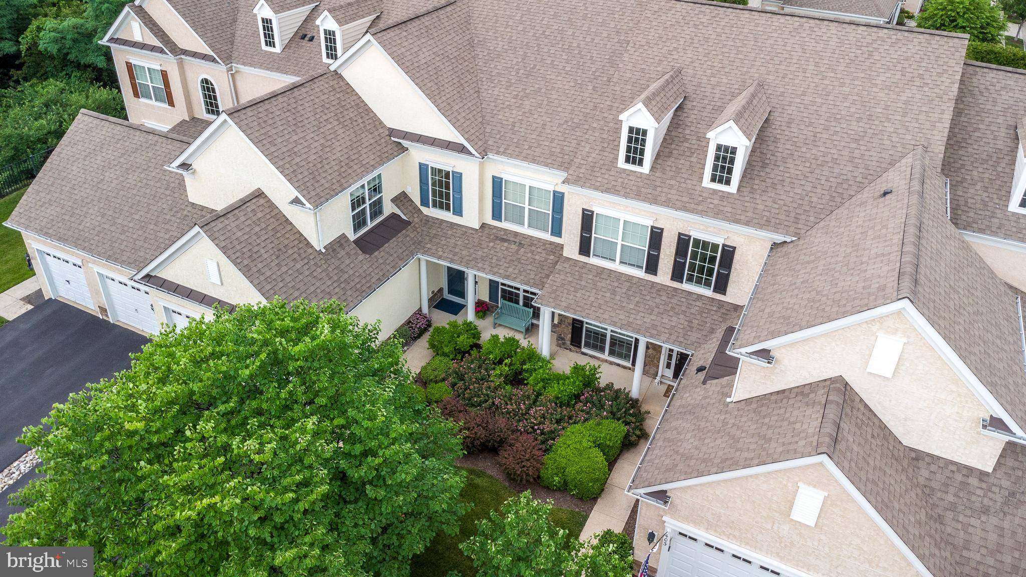 405 PRIMROSE DRIVE