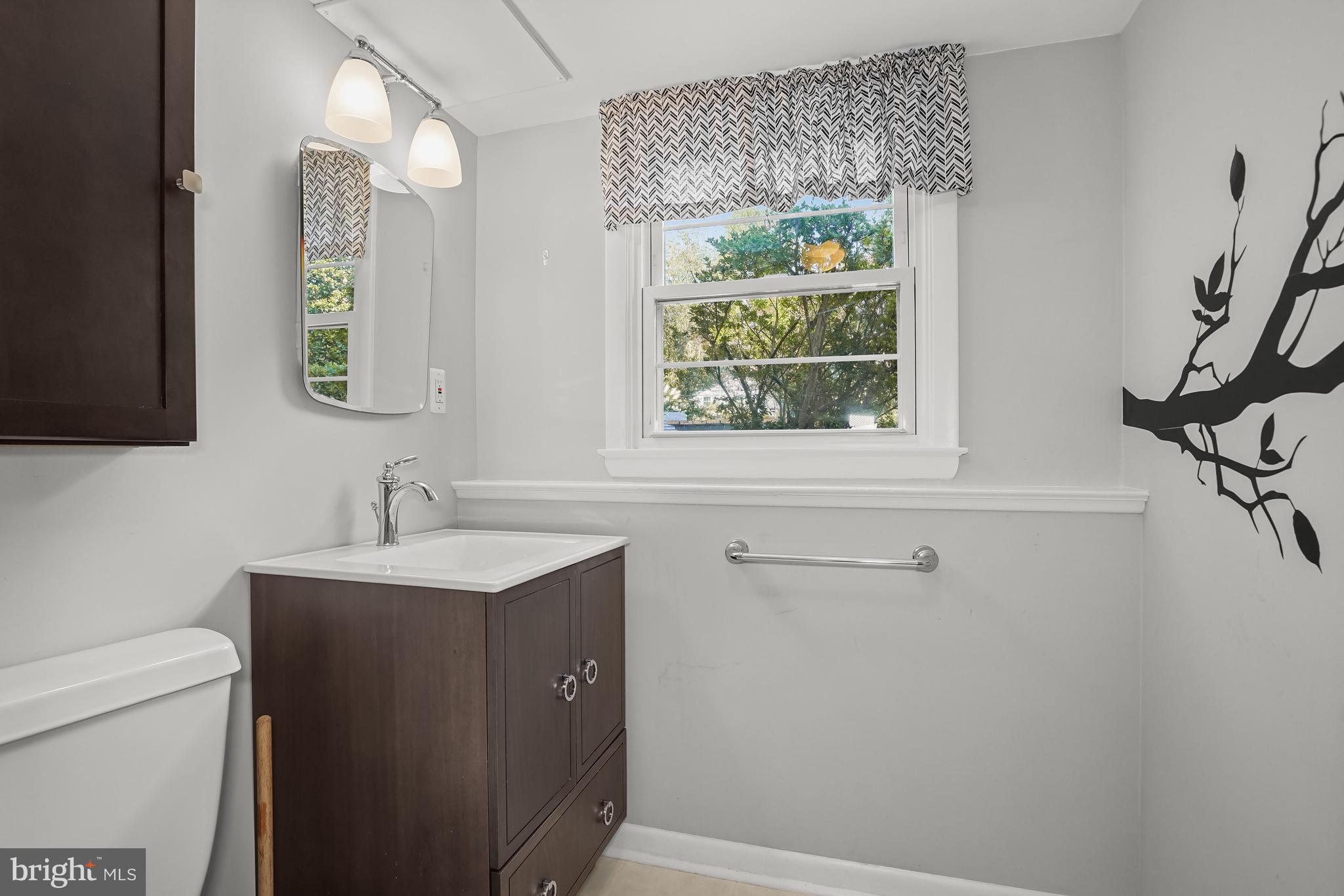 SEVERNA PARK - Residential