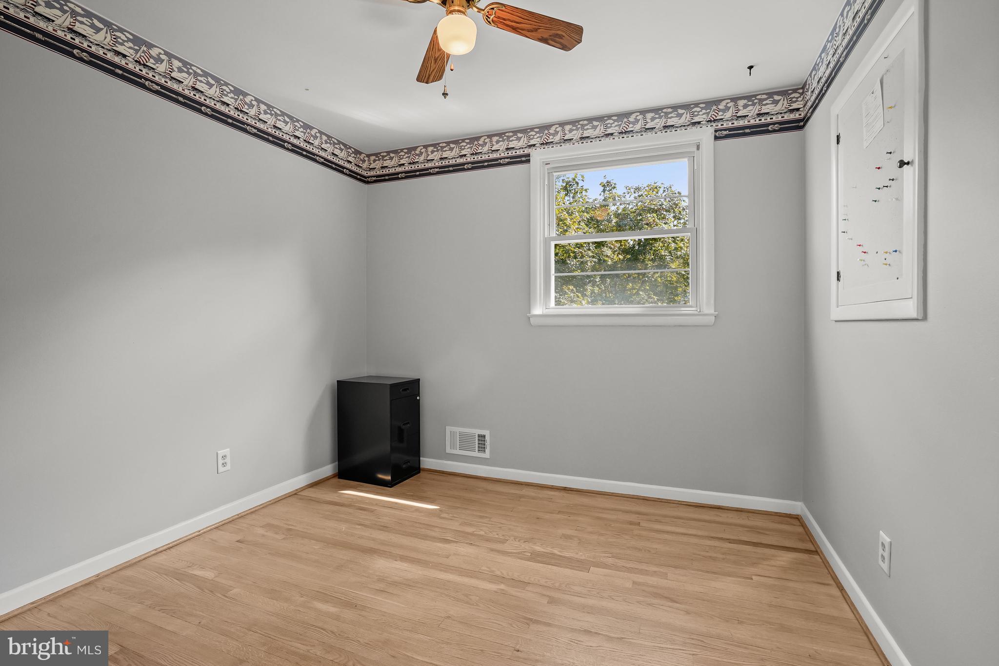 SEVERNA PARK - Residential