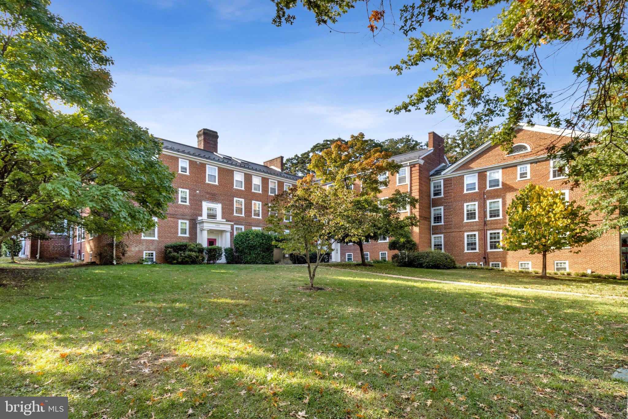 3460 39TH STREET NW B680