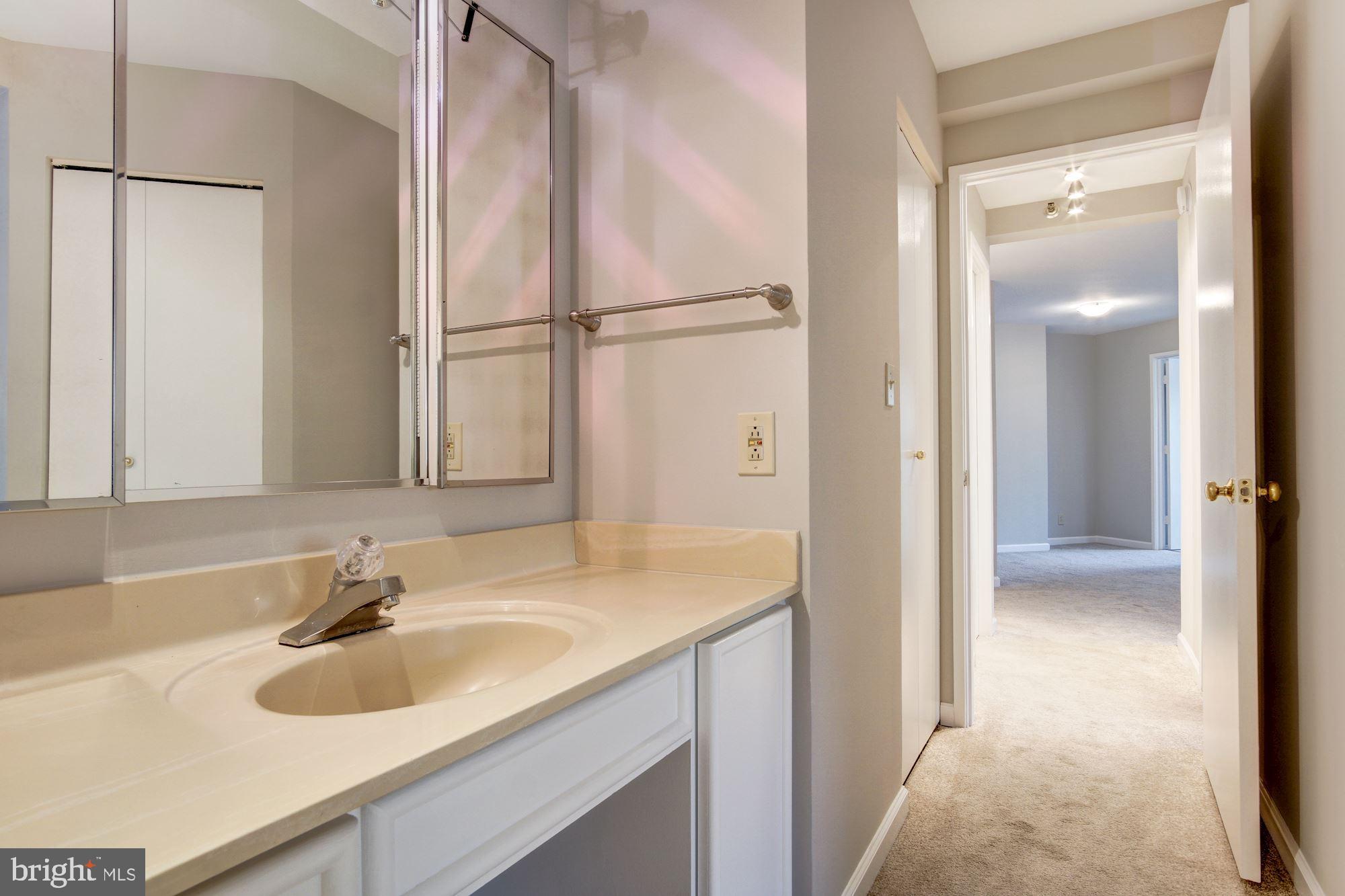 ALTA VISTA - Residential Lease