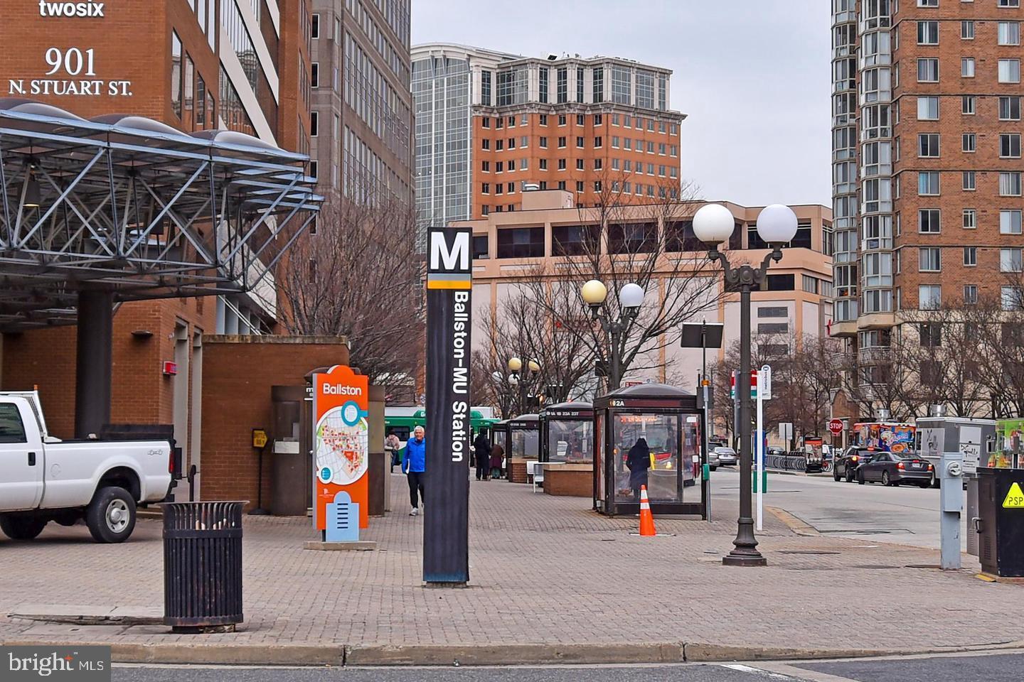 ALTA VISTA - Residential Lease