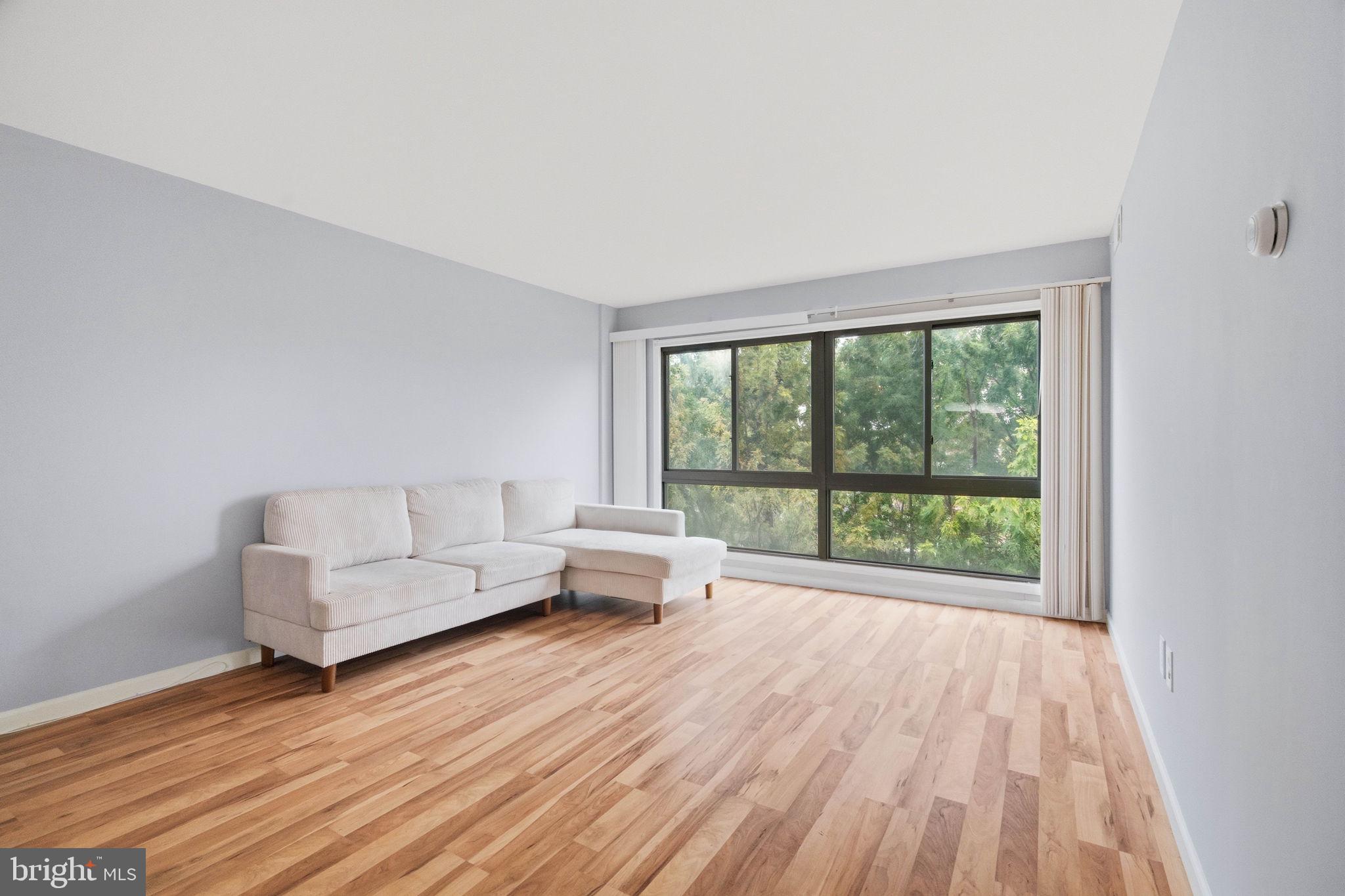 RHAWNHURST - Residential